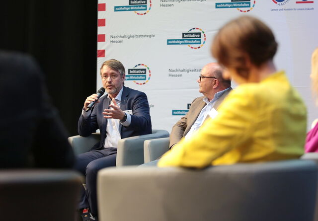 Andreas Wade beim Podiumsgespräch