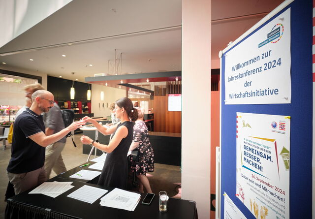 Gäste bei der Registrierung